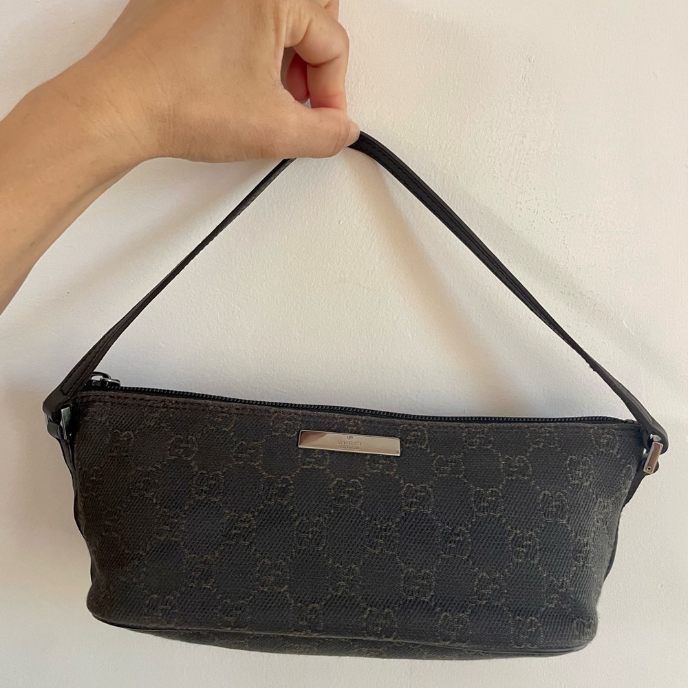 Authentic Gucci Monogram Boat Pochette Handbag Purse